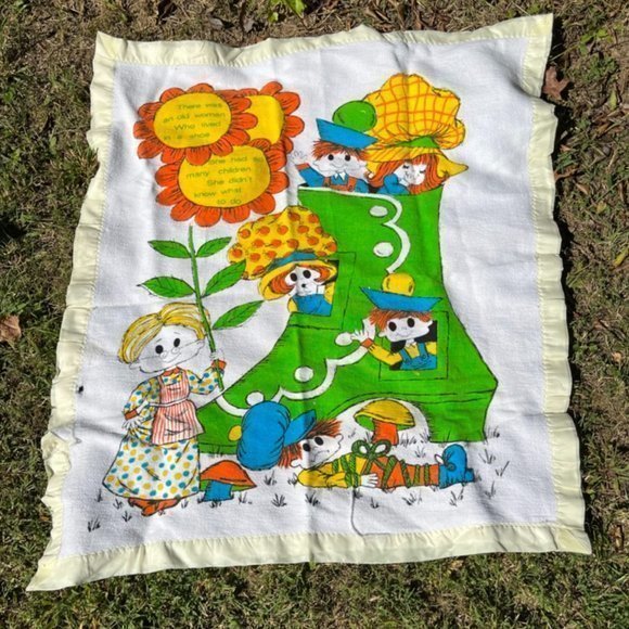 Bedding Vintage Nursery Rhyme Blanket There Was An Old Women Who